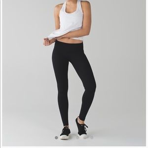 Lululemon low rise Wunder under 28” size 2